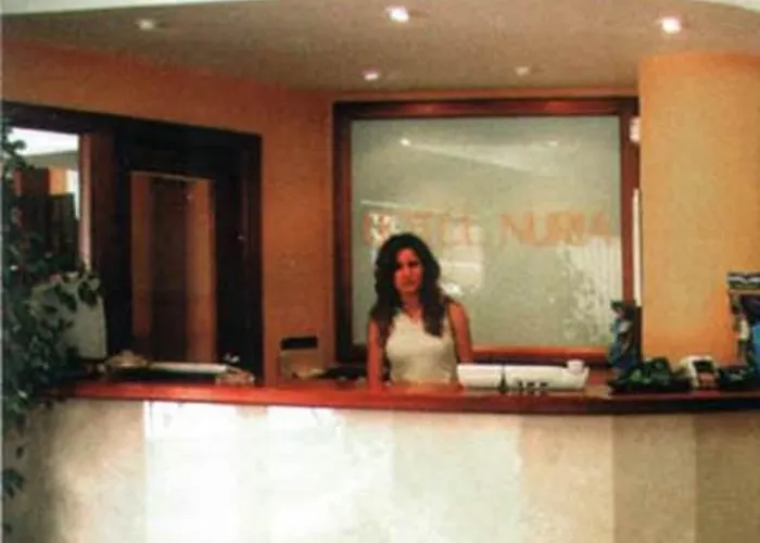 Nuria 酒店 坎佩略