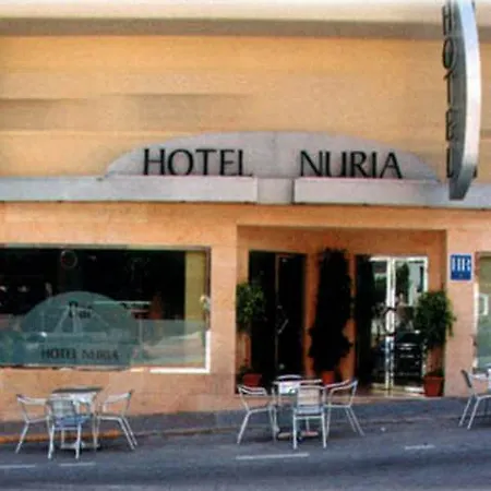 호텔 Nuria *